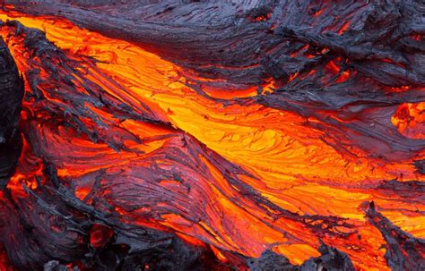 Pengertian Magma, Jenis, dan Proses Pembentukan Magma-TERLENGKAP