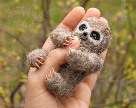1200 for the white female. Pygmy sloth clipart - Clipground