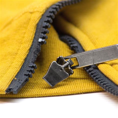 How To Fix A Zipper 5 Brilliant Hacks For The Easiest Repair