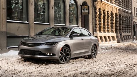 Used 2017 Chrysler 200 Prices Reviews And Pictures Edmunds