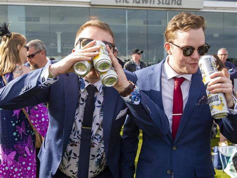 Melbourne Cup 2019 Best Drunk Photos Post Race Debauchery Au — Australias Leading
