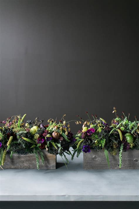 By placing edging around garden beds full of annual flowers and perennials, they'll look more polished and your mulch will stay in place. Longest Lasting Cut Flowers Uk - Cut flowers that tend to ...