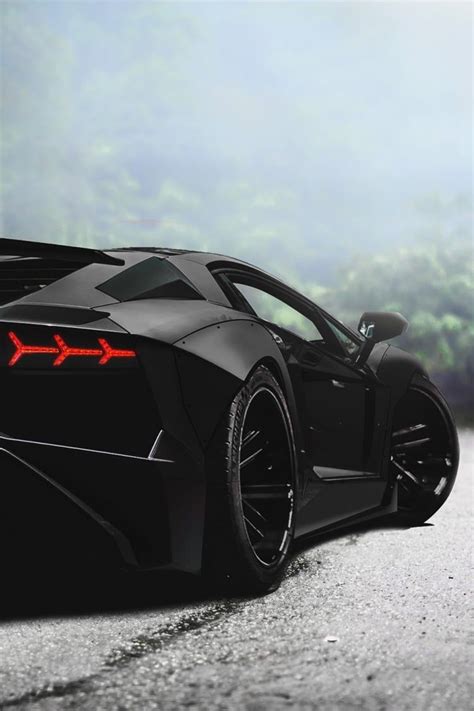 A lovely blue sports car is hiding under all that dirt, time for a clean, thanks for watching. Imagem de aesthetic, Lamborghini, and black | Luxury ...