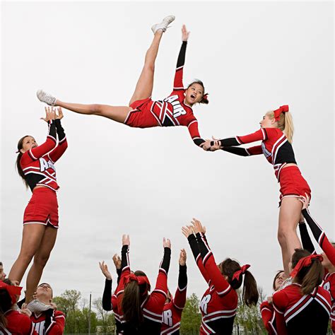 As Cheerleading Evolves Injuries Continue To Rise Orthopedics