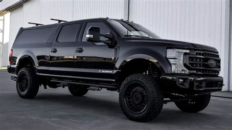 Ford Excursion Full Size Suv Reviews And Articles Motorbiscuit