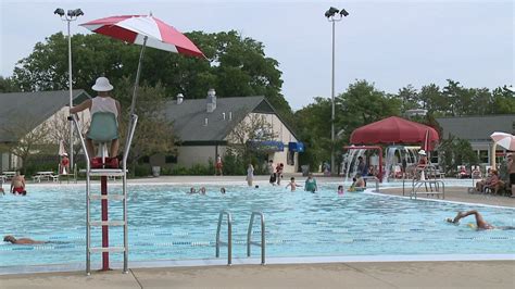 Difficult Decision Milwaukee County Parks Pools To Remain Closed