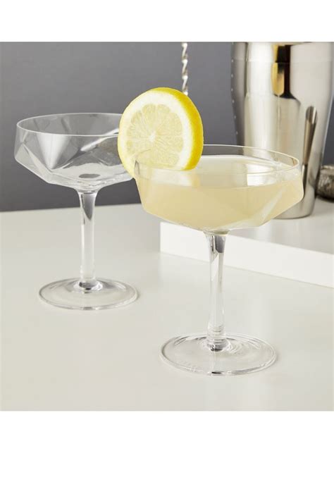 Faceted Crystal Coupes By Viski® 6267 Coupe Glass Faceted Crystal Crystals