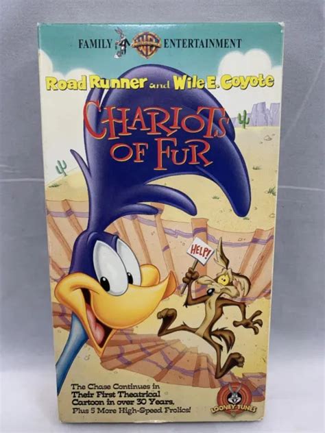 ROAD RUNNER Wile E Coyote Looney Tunes Chariots Of Fur VHS