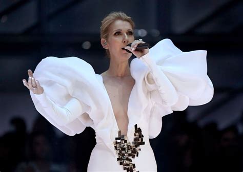 Celine Dion Emociona En Los Billboard Cantando Tema De ‘titanic’ La