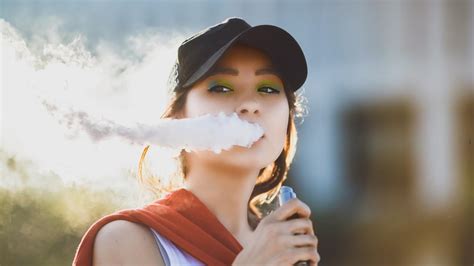 vapes public health research and practice paper calls for australia to ban vaping products