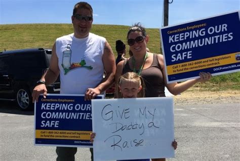 Teamsters Corrections Employees Picket Protest Threat Of Washington