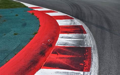 Guide To Curbs In F1 Tracks Usage Types And More Dubizzle