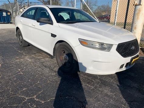 2014 Ford Taurus Police Interceptor At Luxury Auto Inc Research