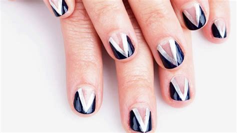 Geometric Manicure Nail Art How To Geometric Nails Tutorial