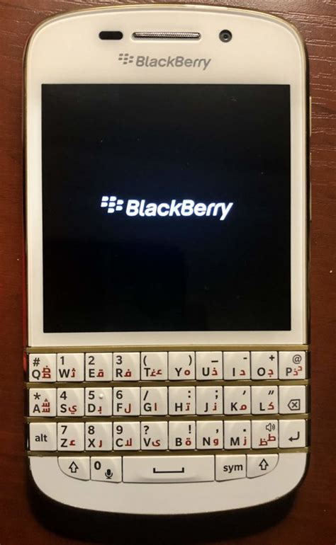 Download opera mini for blackberry q10 : Opera Mini For Blackberry Q10 : / Opera has launched opera mini 7.1 for blackberry and java ...