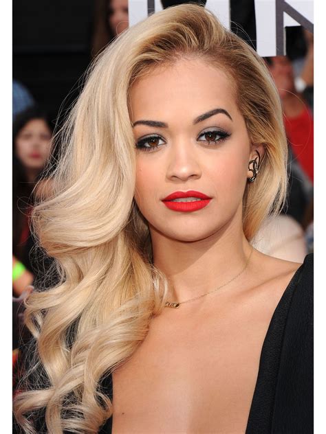 20 Best Ideas Voluminous Prom Hairstyles To The Side