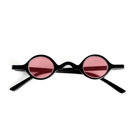 Mincl 2018 Retro Small Round Sunglasses Men Male Vintage Punk Oval Sunglass Women Hip Hop Red