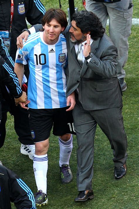 Lionel Messi Y Diego Maradona