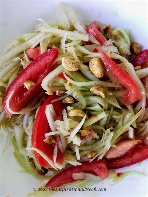Thai Green Papaya Salad Som Tum