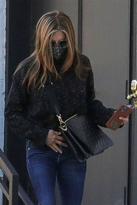 JENNIFER ANISTON Leaves a Hair Salon in Beverly Hills 03 ...