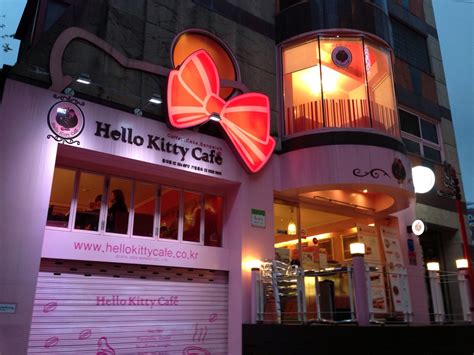 Hello Kitty Cafe In Seoul South Korea As A Hello Kitty Fan Flickr