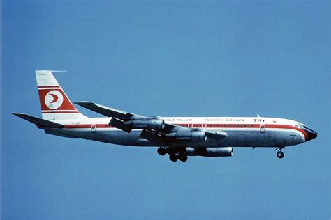 Fileturkish Airlines Boeing 707 At Zurich April 1976 Wikipedia