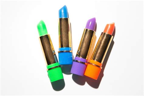 Color Changing Lipsticks Better Than Mood Rings Color Changing