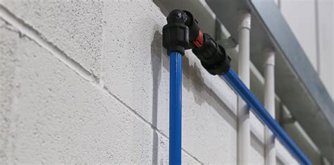 Pipe and fitting connections are typically threaded. EPL Quick Fit Piping System from Ingersoll Rand ...