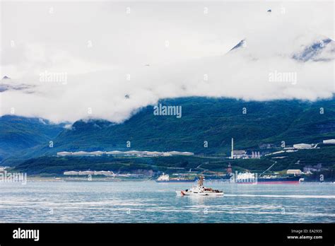 Valdez Alaska Port Hi Res Stock Photography And Images Alamy