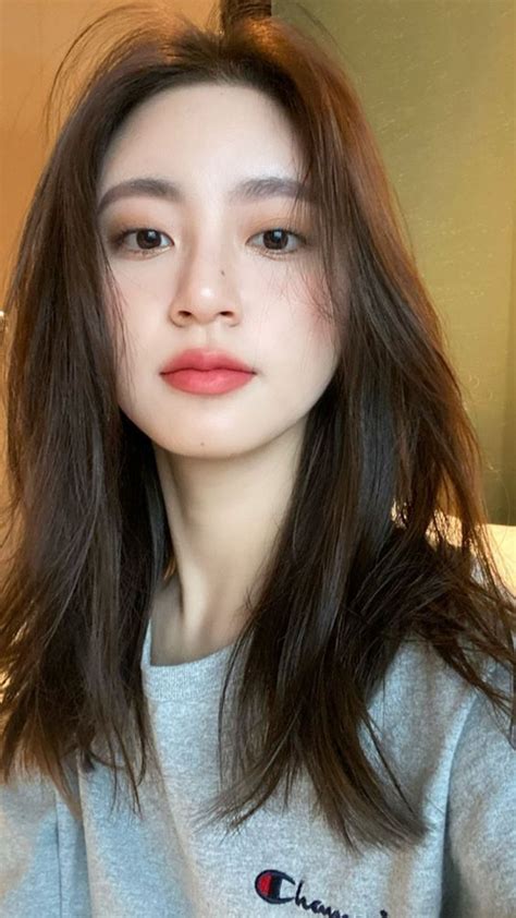 Pin By Heyy On Imut Dan Sopan Korean Natural Makeup Asian Beauty