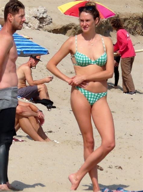 Shailene Woodley Caught Sunbathing Topless On A Nude Beach The Sex Master