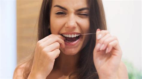 La Realidad Sobre Cuántas Veces Tienes Que Usar El Hilo Dental