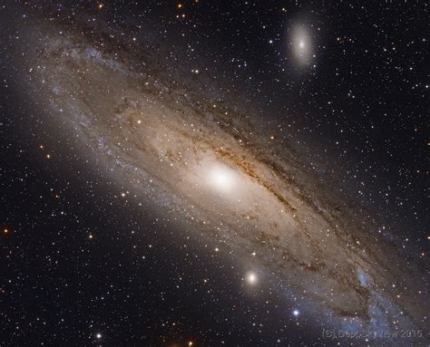 Andromeda Galaxy - M31 - DeepSkyView