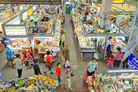 5 Best Markets And Night Markets In Chiang Mai Where To Go Shopping Like A Local In Chiang Mai