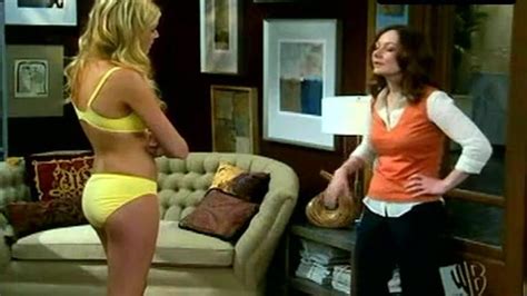 Molly Stanton Underwear Scene In Twins Porn Videos