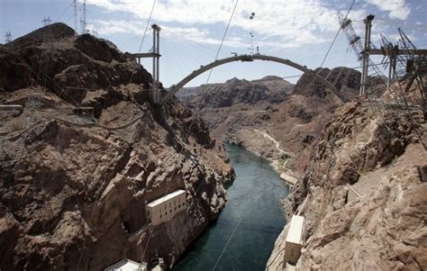 Hoover Dam Bypass Bridge Inches Toward Completion Las Vegas Sun Newspaper