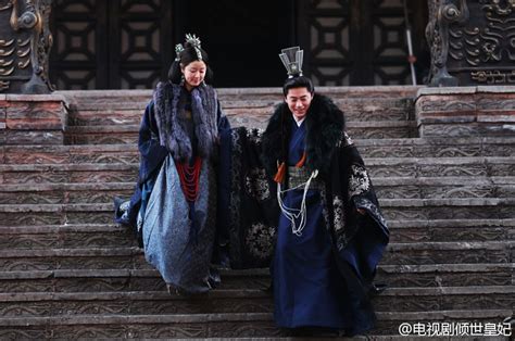 倾世皇妃) is a 2011 chinese television series based on a novel of the same title by murong yin'er (慕容湮儿). The Glamorous Imperial Concubine