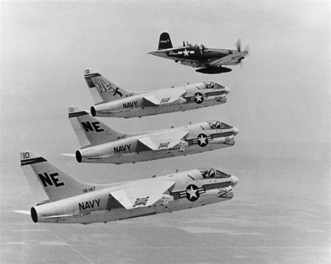 Vought F U Corsair Wikipedia The Free Encyclopedia Fighter Planes
