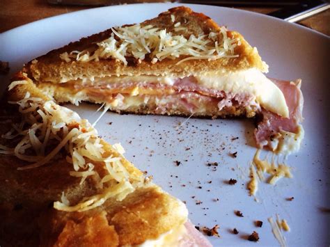 Croque - Monsieur à la poêle grilled cheese sandwich Recette de