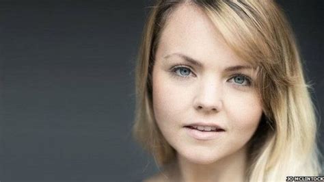 New Actress Cast As Coronation Streets Bethany Platt Bbc News