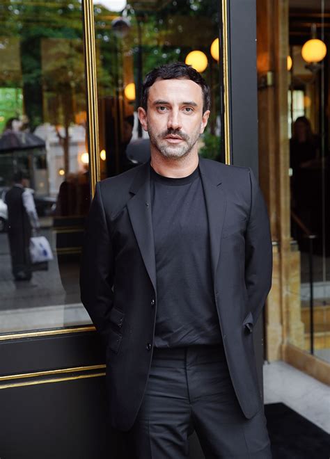 Riccardo tisci on his nike collaboration, wanting to fit in, and morei know what it's like to be. Riccardo Tisci 2018: Haircut, Beard, Eyes, Weight ...