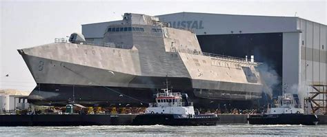 These Us Navy Warships Are Really Starting To Look Like Star Destroyers