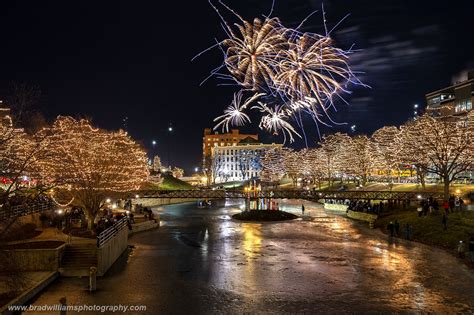 2018 New Years Eve Fireworks Gene Leahy Mall Omaha Nebraska Brad