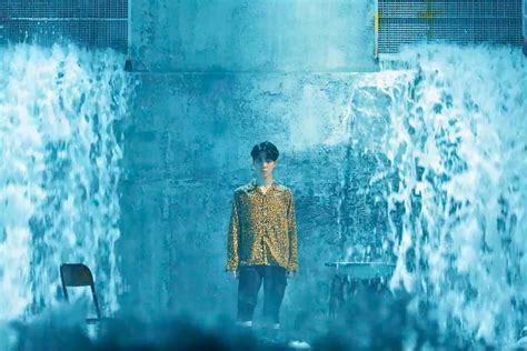 Fake love is a song recorded by south korean group bts, released on may 18, 2018 by big hit entertainment as the lead single from their third studio album love yourself: BTS Continues Their Record Streak As "Fake Love" MV Hits ...