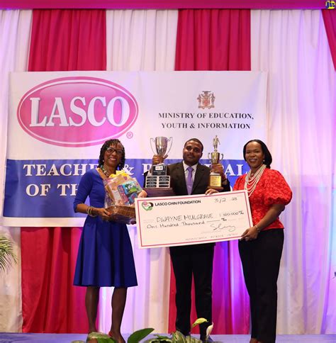 Outstanding Educators Crowned Teacher And Principal Of The Year