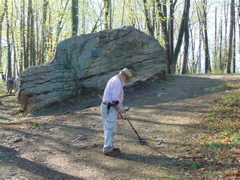 Most photos are in as recovered condition with minimal. Researchers search Setauket for Revolutionary War ...