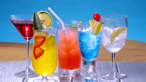 Summer Drink Recipes For Your Pool Party Parrot Bay Pools