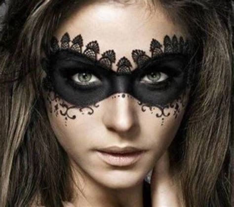 Halloween Makeup For Grown Ups Thats Still Kind Of Sexy