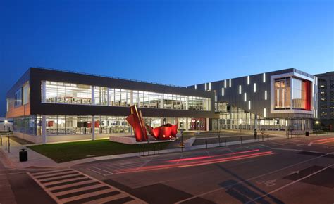 Cedar Rapids Public Library Opn Architects Archdaily