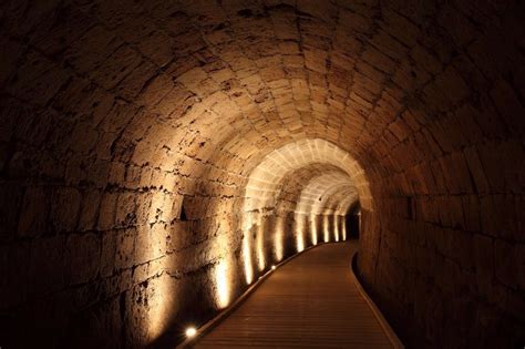 Tunnel Under The Temple Mount Illuminations Pinterest